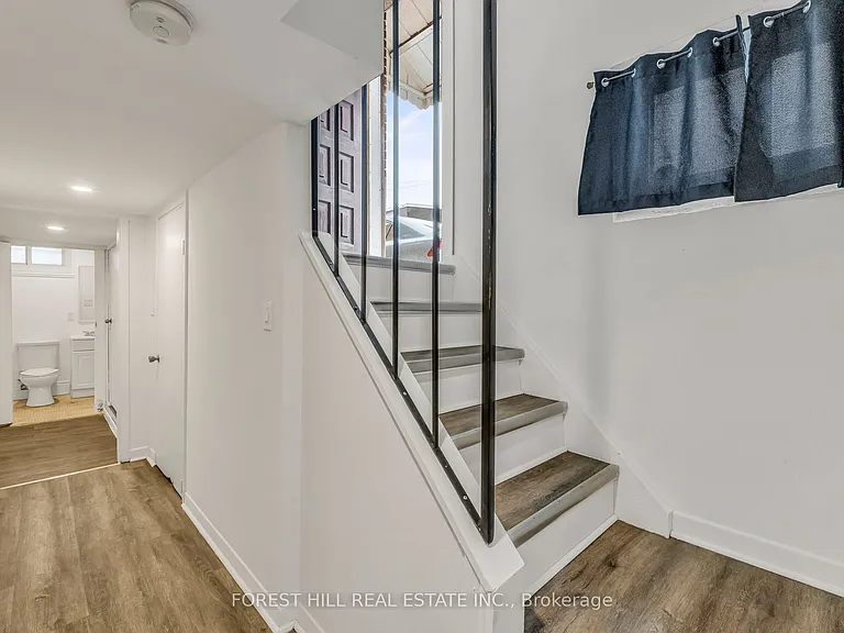 5 Woodenhill Ct #BASEMENT — Photo 3