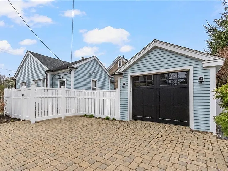 11 Eustis Ave — Photo 3