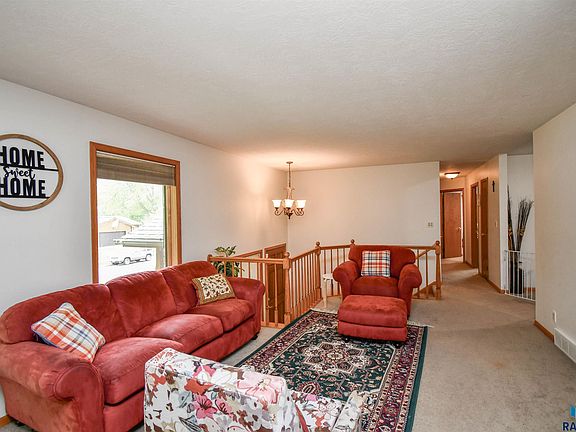 2nd image of 5008 S Twin Ridge Rd