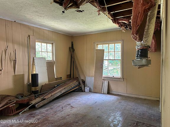 5th image of 2874 Greenwood Ave