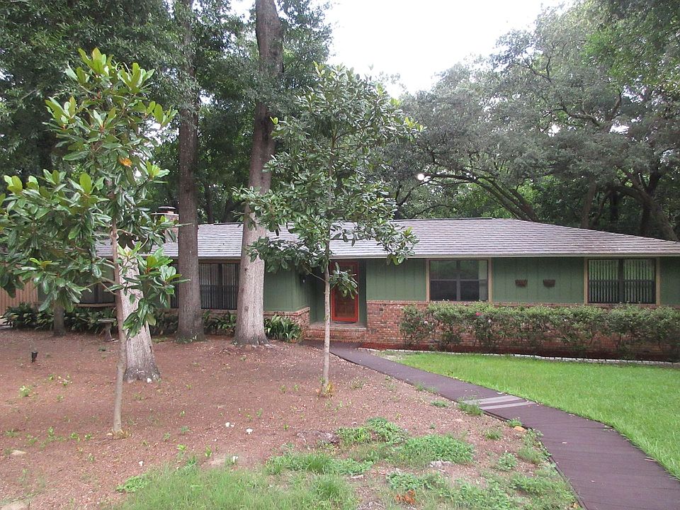 1st image of 464 Shiloh Dr