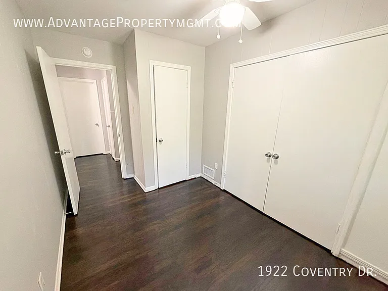 1922 Coventry Dr — Photo 17