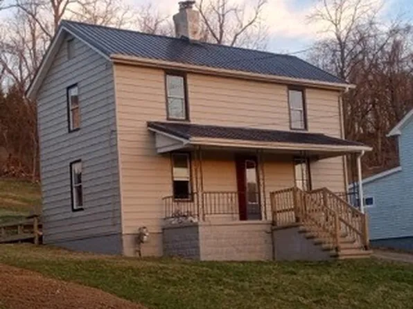 240 Roosevelt St, Washington, PA 15301