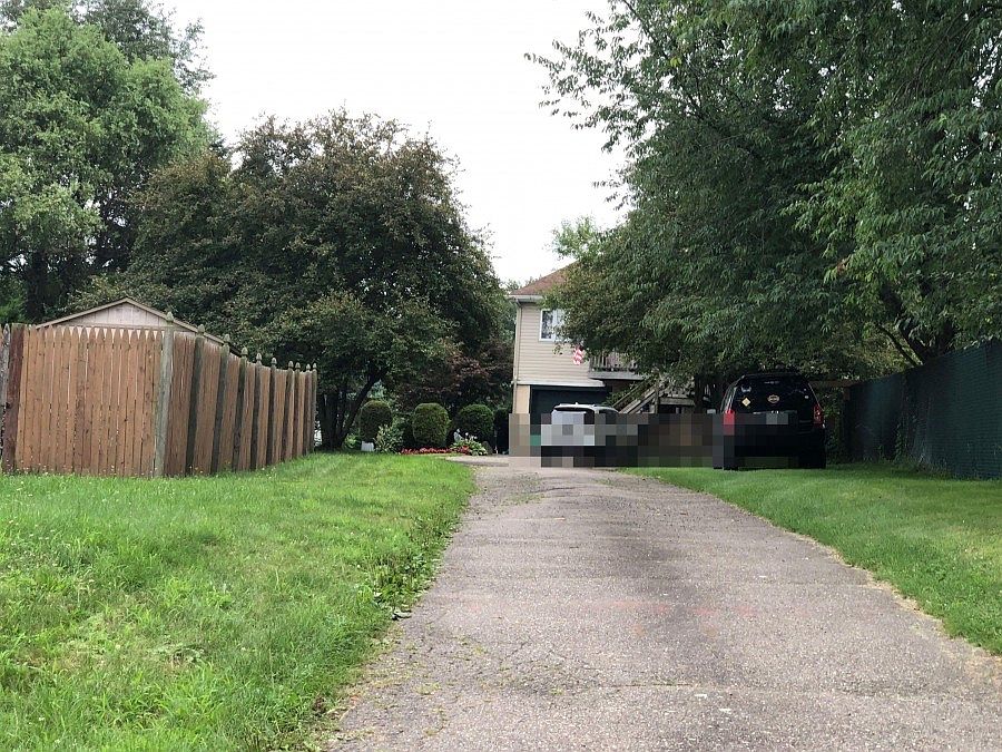 2nd image of 372 W Butler Dr