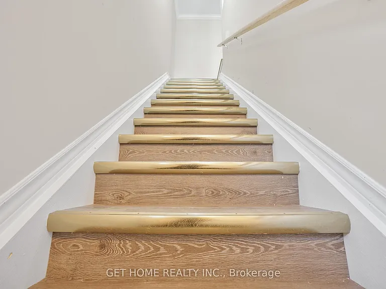 281 Livingston Rd — Photo 17