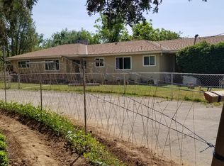 585 N Oliver Ave, Sanger, CA 93657