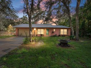 38213 Palm Grove Dr, Zephyrhills, FL 33542