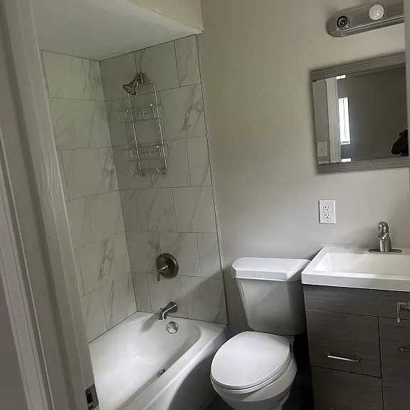 1945 Jenkee Ave — Photo 6