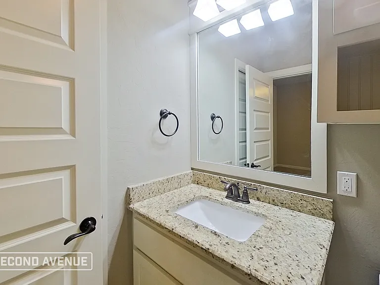 9032 NW 144th St — Photo 18