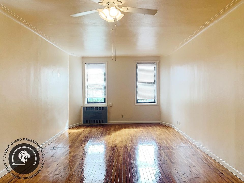 1st image of 16615 88th Ave #19-208