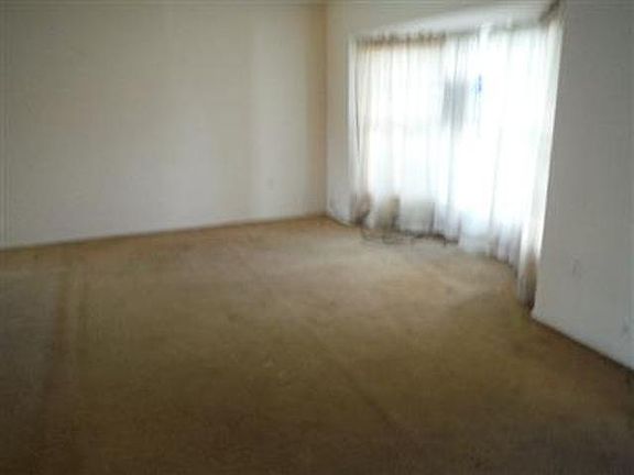 5th image of 3236 24th Pkwy