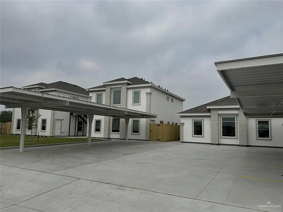 1612 N Canelo Dr #2