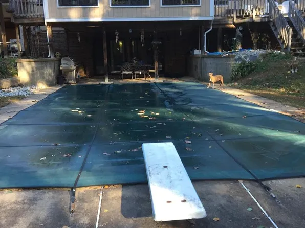 3587 Monarch Ln, Midland, VA 22728