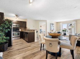 69 S Country Village Mnr NE #5209, Calgary, AB T3K0P1