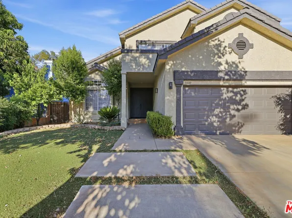 9400 Aqueduct Ave, North Hills, CA 91343
