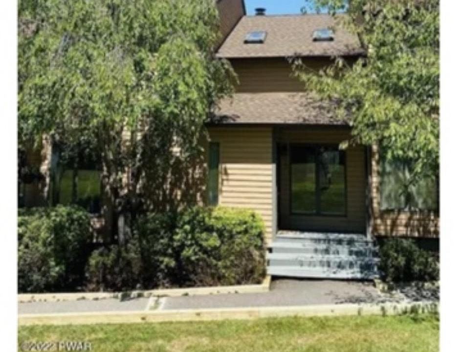 105 Ponderosa Ct 105, Greentown, PA 18426 Zillow