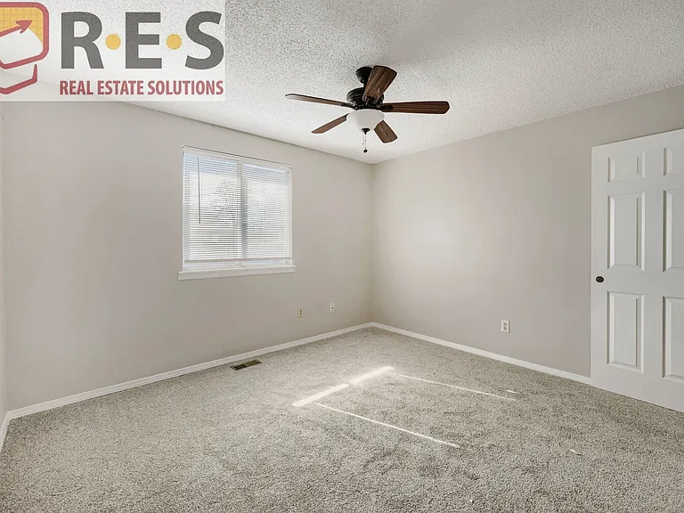 8460 Prairie Clover Way — Photo 9