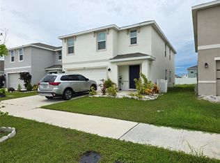 566 Sunlit Coral St, Ruskin, FL 33570
