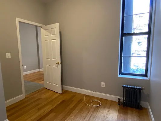 Rented by REAL New York | media 7