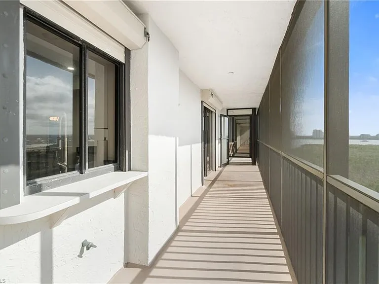 26225 Hickory Blvd #PHB — Photo 33