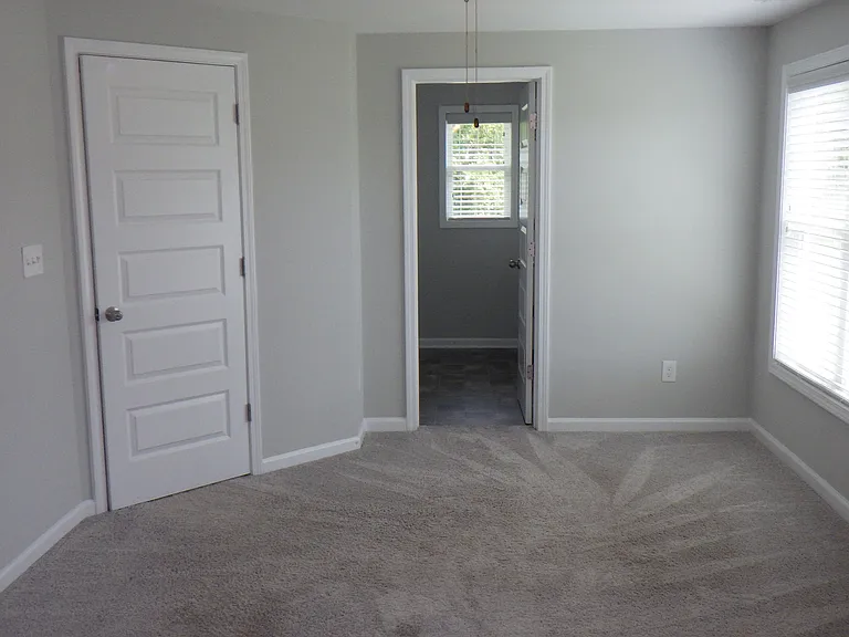 218 Day Lily St — Photo 6