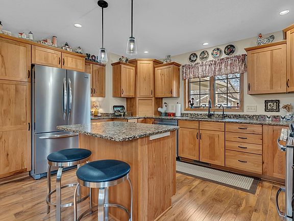 5th image of 1600 Lower Trentwood Cir NE