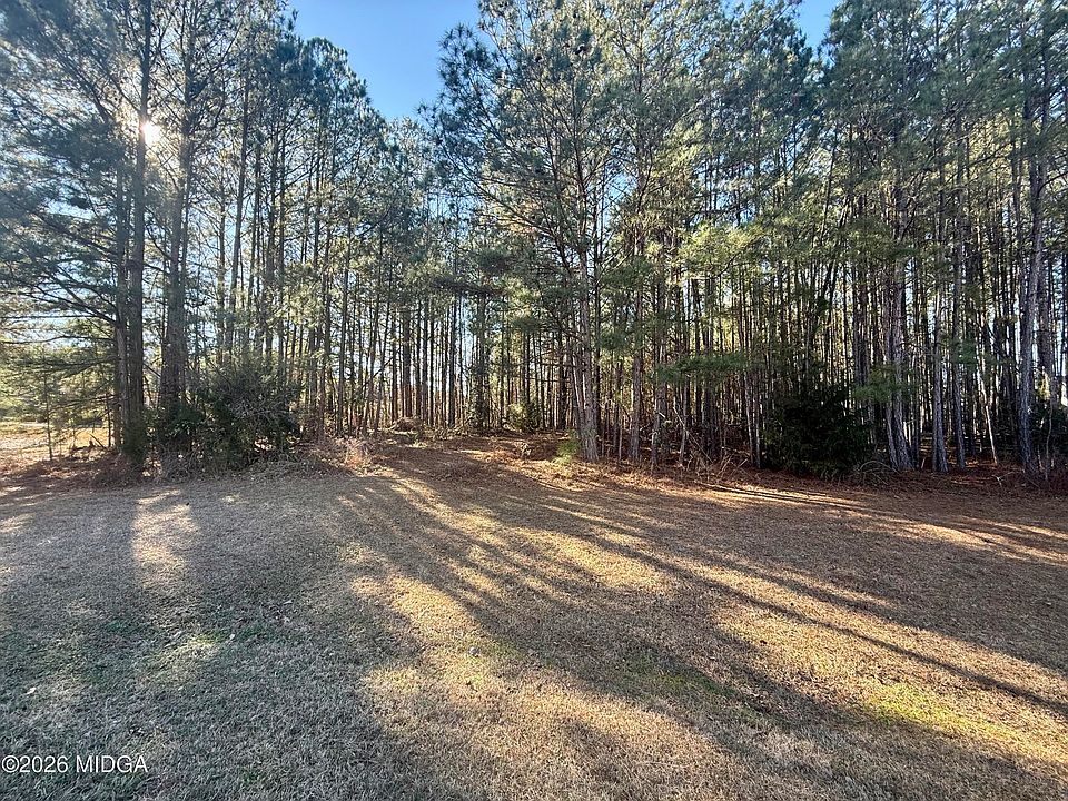 1st image of 303 Freedom Dr