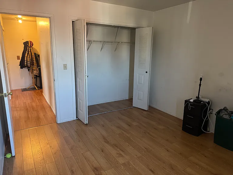 1301 Roselle St #2 — Photo 6