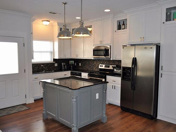 3rd image of 40469 Sagefield Ct