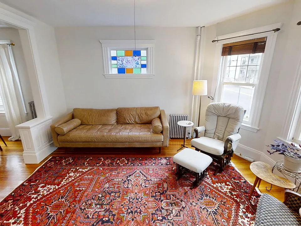 33 Cabot St #1