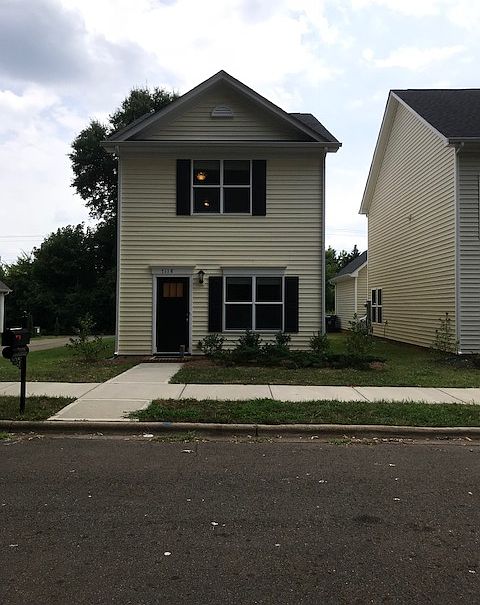 2nd image of 7118 McLothian Ln