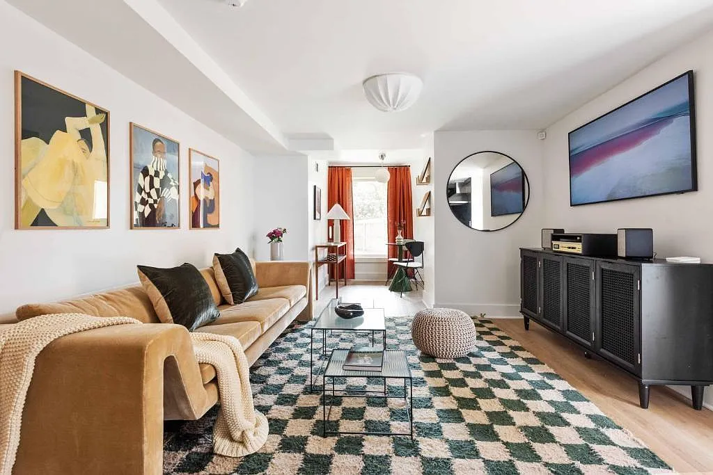 1 bed, 1.0 bath, 521 sqft, $2,250 — Photo 2
