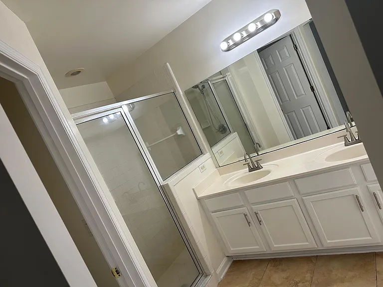 12083 Footman Ct — Photo 14