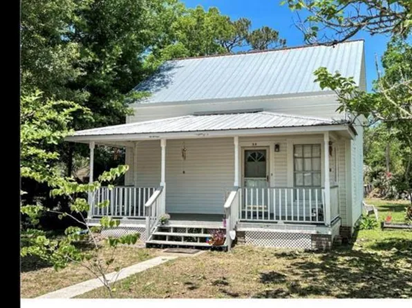 33 16th St, Apalachicola, FL 32320