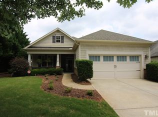 6124 Leesburg Ln, Raleigh, NC 27617