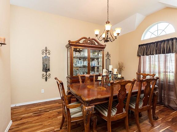 5th image of 4029 Bickmore Ln