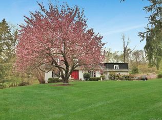 8 Mianus Dr, Bedford, NY 10506