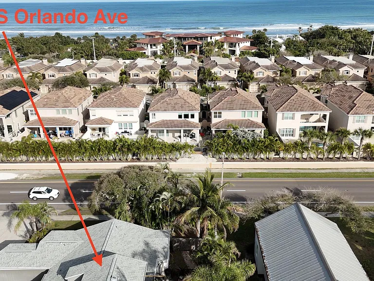 340 S Orlando Ave — Photo 30