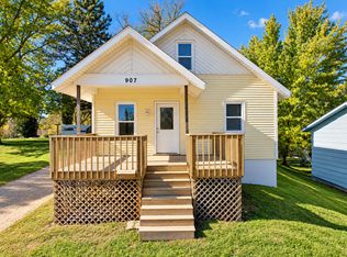 907 Baird Ave, Fergus Falls, MN 56537