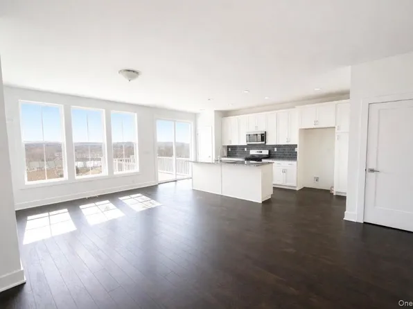 5125 Teaberry Lane #7, Fishkill, NY 12524