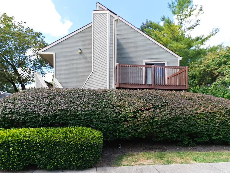 321 Crescent Spring Dr — Photo 11