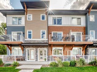 111 N Rainbow Falls Gate #2, Chestermere, AB T1X 0Z4