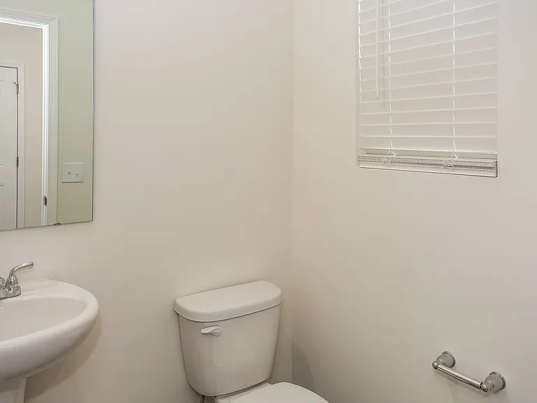 510 3rd St — Photo 35