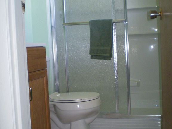 5th image of 2480 Poplar Ln