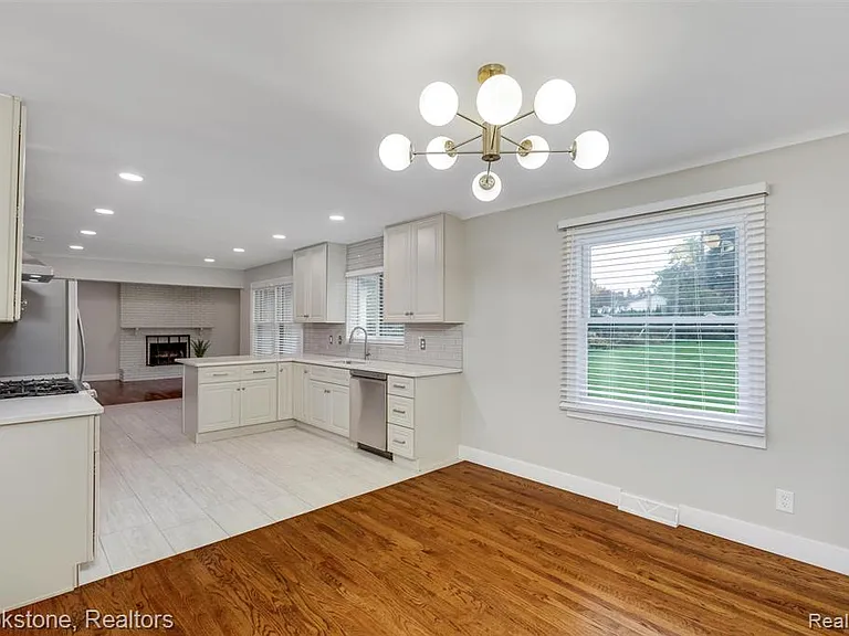 2784 Aldgate Dr — Photo 14