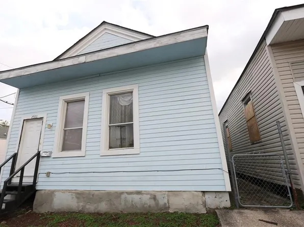 2500 Clara St, New Orleans, LA 70113