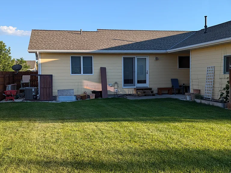 145 Forest Grove Ln — Photo 5