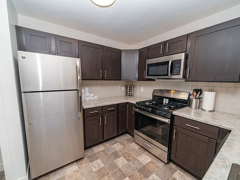 Strathmore Apartment Homes — Photo 2