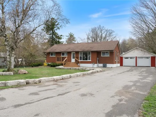 1246 Forestry Farm Rd, Norfolk County, ON N3Y 4K1