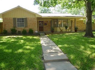10818 Burdine St, Houston, TX 77096